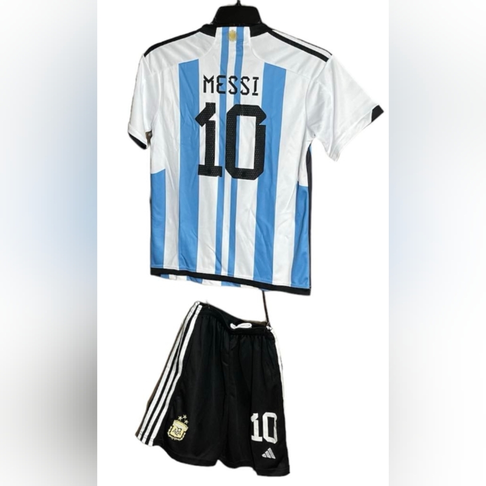 Argentina 🇦🇷 youth soccer uniforms different sizes adidas blue and white